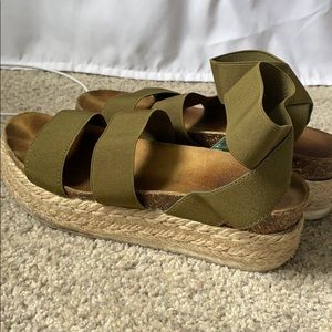 Steve Madden Kimmie Sandals